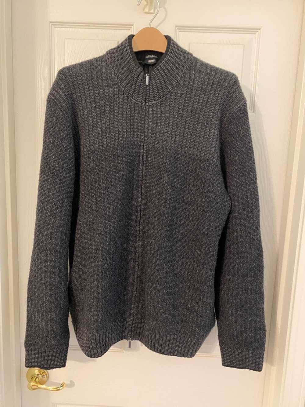 HUGO BOSS DARK GRAY WOOL ZIPPERED CARDIGAN SWEATER  sz XXL LIKE NEW!